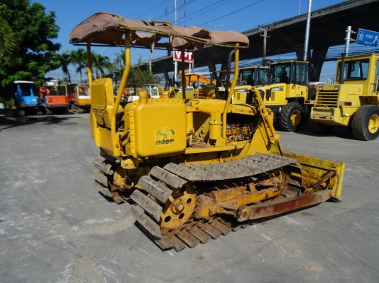 รถดัน Komatsu D20P-2 เดิมๆจากญี่ปุ่น รถดัน Komatsu D20P-2 เดิมๆจากญี่ปุ่น