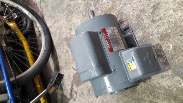 ขาย !! มอเตอร์.มิตซู.ขนาด1.5แรง220v.สภาพพร้อมใช้งาน ขาย !! มอเตอร์.มิตซู.ขนาด1.5แรง220v.สภาพพร้อมใช้งาน