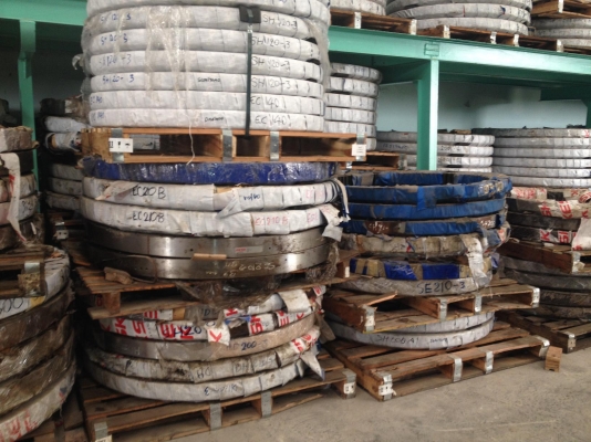 วงเดือน(เอว)