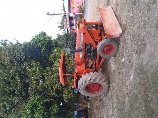 ขายรถไถแม๊ดชี่  275  พร้อมคู่มือ  จ.น่าน