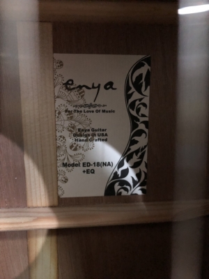 กีต้าร์โปร่งเว้าไฟฟ้า Enya 41 นิ้ว รุ่น ED-18(NA) EQ อย่างดี ของใหม่