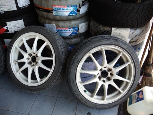 ขอบ 17 กว้าง 7 ออฟ 40 ใส่รถ 4 รู 100/114