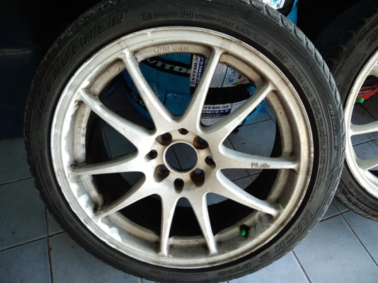 ขอบ 17 กว้าง 7 ออฟ 40 ใส่รถ 4 รู 100/114