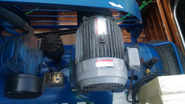 ขายปั๊มลมpuma