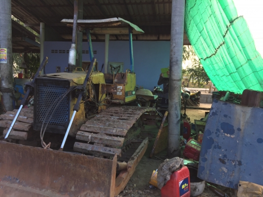 ขายถูก‼️รถแทร็กเตอร์D2-6 PL รถใช้งานได้ปกติ ช่วงล่างดี เครื่องดี เอาไปดันดิน ดันหิน ดันบ่อได้สบายๆ ราคาต่อรองได้ โทร0616613023แพรง