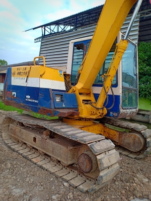 มาใหม่จ้า..KOMATSU PC60-6  เก่านอกแท้  สภาพสวย  เดิมๆๆ  ใช้งานมาแค่ 2,xxxชั่วโมง เครื่องปั๊มแห้ง..โทร 089-3818694  จ๊อย