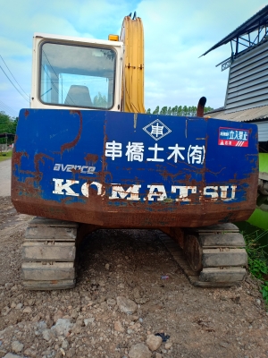 มาใหม่จ้า..KOMATSU PC60-6  เก่านอกแท้  สภาพสวย  เดิมๆๆ  ใช้งานมาแค่ 2,xxxชั่วโมง เครื่องปั๊มแห้ง..โทร 089-3818694  จ๊อย