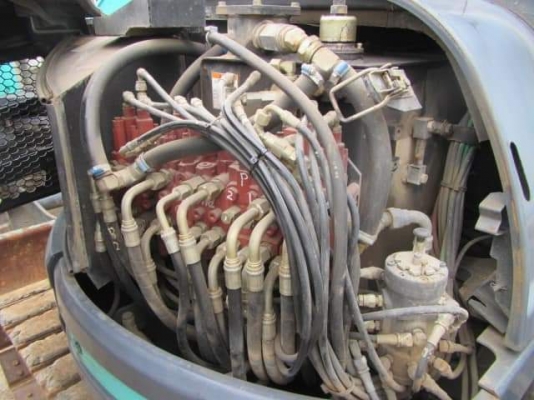 ขายจ้า..KOBELCO SK40SR-3  เก่านอกแท้  เดิมๆๆสภาพสวย  ใช้งานมาน้อย  4,xxx  ชั่วโมง  พร้อมใช้  โทร  089-3818694  จ๊อย