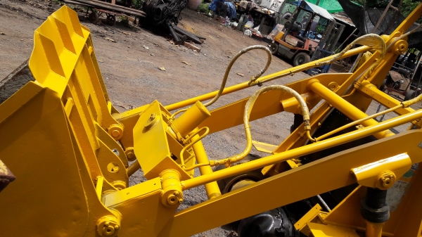 รถตักTCM SD10Z6 ดีเซล เก่าญี่ปุ่นแท้ พร้อมใช้งานโทร 084-5424150