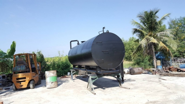 ถังน้ำมันขนาด 9000 ลิตรสวยพร้อมใช้งาน