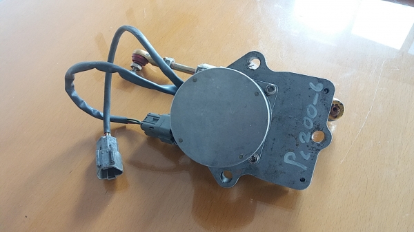 ขาย 12,000 มอเตอร์คันเร่ง KOMATSU pc 200-5-6 พร้อมใช้ รับประกันคุณภาพ ดูสินค้าได้ ปทุมธานี สามโคก 090-772-3710 090-772-3708