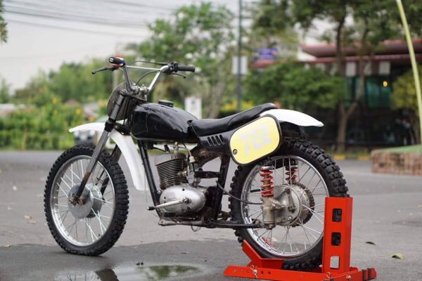 ร้าน วุฒิ นนบุรี ขาย MZ125 หยดน้ำ แต่งเก๋าๆคับ