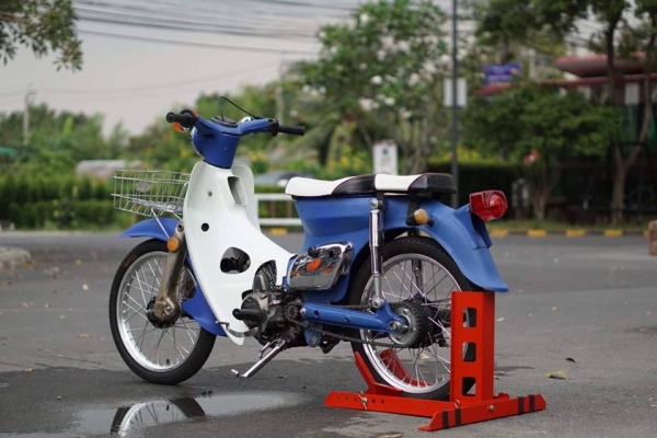 ร้าน วุฒิ นนบุรี ขาย HONDA C70 รถพร้อมใช้