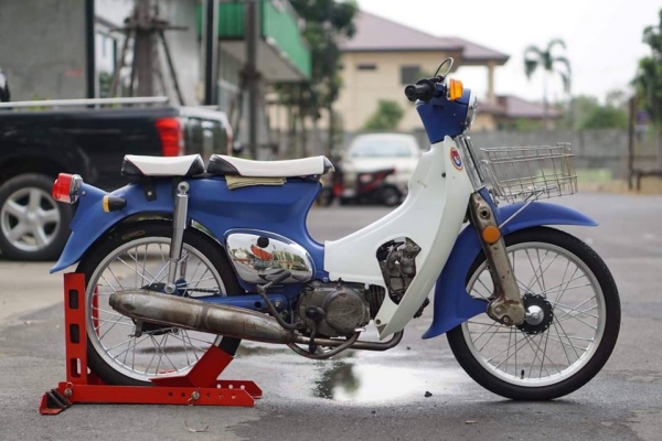 ร้าน วุฒิ นนบุรี ขาย HONDA C70 รถพร้อมใช้