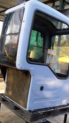 ต้องการขายเก่งkomatsu-pc128