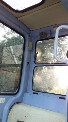 ต้องการขายเก่งkomatsu-pc128