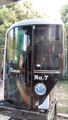 ต้องการขายเก่งkomatsu-pc128