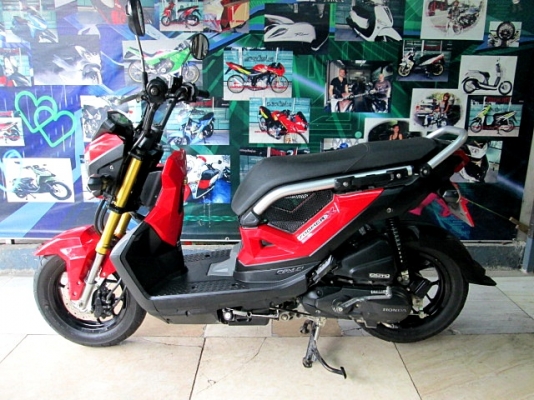 zoomer 2016 สีแดง สวยเด่นเห็นไกล ตัวใหม่ไมล์ดิจิตอล 30900