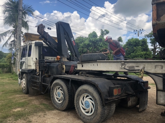 ขาย18ล้อบรรทุก/หัวลาก220แรง FN527/หางโรเบท2คาน/ติดเครนพับ6ตัน...เล่มพร้อม ขาย18ล้อบรรทุก/หัวลาก220แรง FN527/หางโรเบท2คาน/ติดเครนพับ6ตัน...เล่มพร้อม