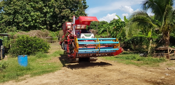 ขายครับ SS300T  JO7C Bo.. เดิน 10 เพลาใหญ่ พร้อมใช้ครับ สนใจสอบถามได้ครับ  0903240071