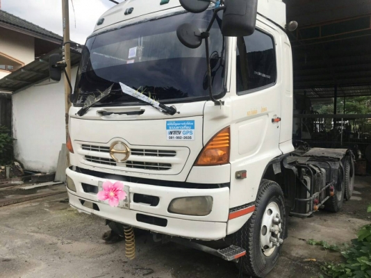 ขายรถบรรทุก 10 ล้อหัวลาก HINO MEGA 320 แรงม้าปี 2546 ราคา 820000 มี 2 หัวจัดไฟแนนซ์ได้เต็ม