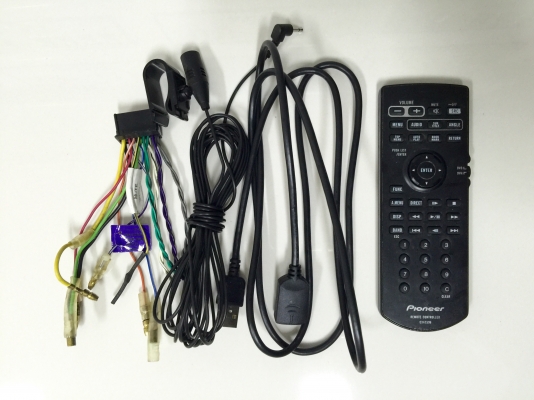 ขายวิทยุ 2 DIN PIONEER รุ่น AVH-P4450BT จอขนาด 7"