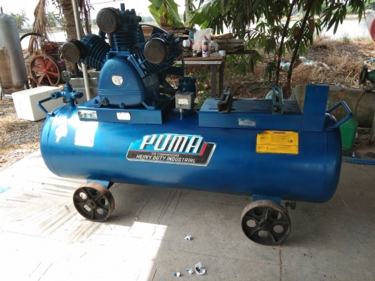 ขายปั๊มลม puma ขนาด10HP 3หัว 315ลิตรสวยครับ