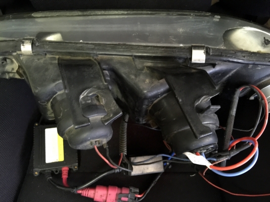 ขายไฟหน้าแต่งรถ HONDA  รุ่น CIVIC 4 ประตูวงแหวน2ชั้น