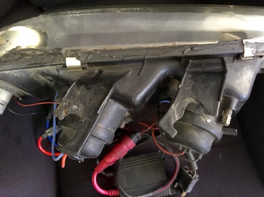 ขายไฟหน้าแต่งรถ HONDA  รุ่น CIVIC 4 ประตูวงแหวน2ชั้น