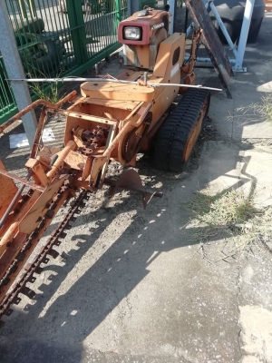 รถขุดร่อง ล้อเเท็ค เก่าญี่ปุ่น เครื่องดีเซล