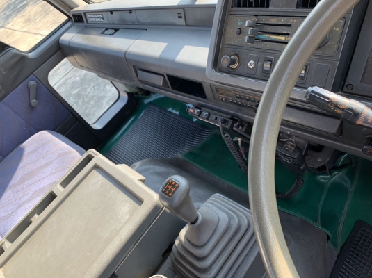 ืNK75M-V *NISSAN /FE6- **จดทะเบียนให้ จัดไฟแน็นท์ ได้**