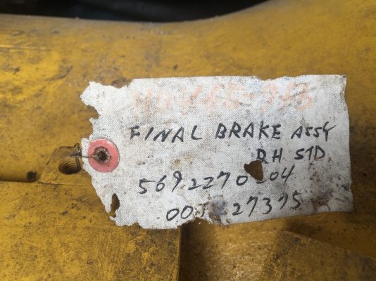 ขายดุมล้อรถดัมเปอร์Komatsuทำเหมือง สนใจโทร 0968858213 โก้