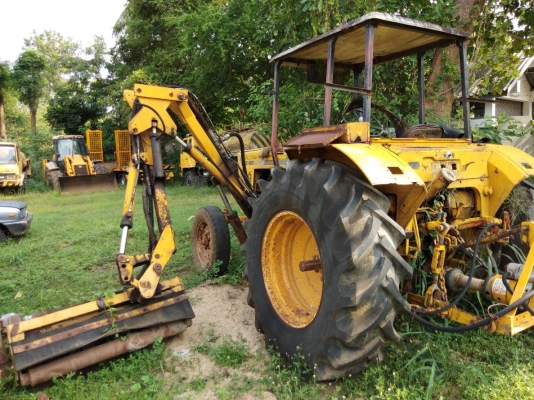 0993934885,0949708999 ขายรถตัดหญ้า พร้อมเล่มทะเบียน ขายตามสภาพ 133,000