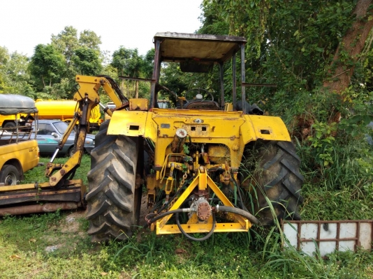 0993934885,0949708999 ขายรถตัดหญ้า พร้อมเล่มทะเบียน ขายตามสภาพ 133,000