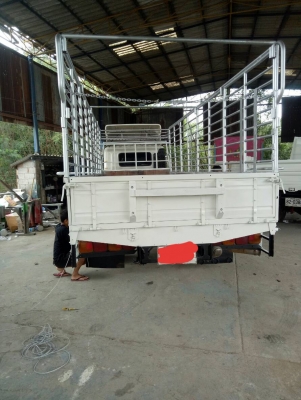 HINO 500 175 แรง ยาว 6.5 ม.