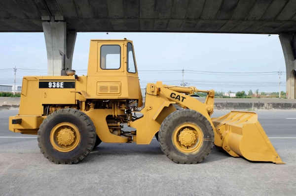 รถตักล้อยาง CAT 936E สภาพเนี๊ยบๆ ราคา 950,000 บาทครับ นัดดูรถได้ ถ.บางนา-ตราด สมุทรปราการครับ รถตักล้อยาง CAT 936E สภาพเนี๊ยบๆ ราคา 950,000 บาทครับ นัดดูรถได้ ถ.บางนา-ตราด สมุทรปราการครับ