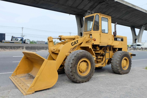 รถตักล้อยาง CAT 936E สภาพเนี๊ยบๆ ราคา 950,000 บาทครับ นัดดูรถได้ ถ.บางนา-ตราด สมุทรปราการครับ