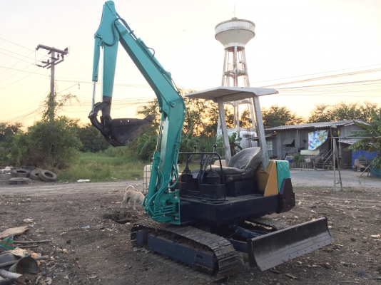 ขายKOMATSU PC30-6 รถพร้อมใช้งานใบสวย โซ่บรูทดีไม่มีแตก เครื่องดี ใช้งานได้ปกติไม่มีปัญหา  ราคาต่อรองได้ โทร0616613023แพรว