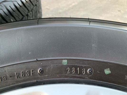 ล้อแม็ก Nissan Navara NP300 6รู114 ขอบ 16 พร้อมยางใหม่ป้ายแดง 255-70-16 Dunlop ปี 18 แม็กเดิมๆ ตุ่มอลัง เส้นสีจัดๆ