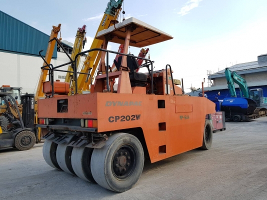 ถึงไทยแล้ว DYNAPAC CP202W จากญี่ปุ่น เกียร์ธรรมดา ใช้งาน 4,000ชม.สวยๆ โทร 092-929-9942 ธีรเทพครับ