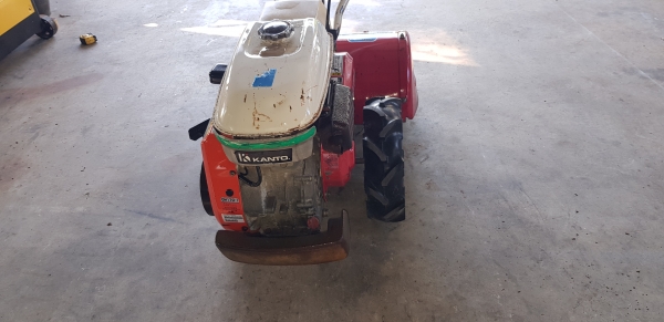 รถพรวนดิน