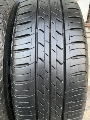 ล้อแม็ก Nissan March ขอบ 15 สีเทากัน พร้อมยาง 185-60-15 Bridgestone ปี 17 สภาพสวย ดอกยางหนาปึก