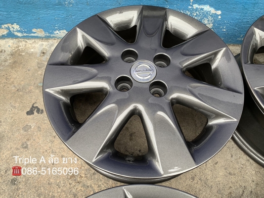 ล้อแม็ก  4รู100 Nissan March ขอบ 15 สีเทากัน สภาพสวย