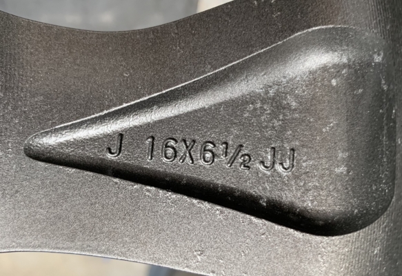 ล้อแม็ก 5รู114 Toyota Camry ขอบ 16 สีเทาปัดหน้าเงา สภาพสวย ล้อแม็ก 5รู114 Toyota Camry ขอบ 16 สีเทาปัดหน้าเงา สภาพสวย