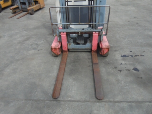 รถยกไฟฟ้านิชิยู 1.5 ตัน เสาสูง 3 เมตร รถนอกนำเข้า