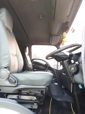 ISUZU GXZ 360 HP ปี 59 สิบล้อหัวลากพร้อม หางพื้นเรียบพนัสสามเพลา 12.50 เมตร สวยเดิมแท้ๆทั้งหัวและหาง ออกป้ายแดง ไม่เคยเกิดเหุต สีเดิมๆ หัวบางๆ ภายในสวย เครื่อง/เกียร์/ช่วงล่าง 90\% ท่อไอดีทอง ทะเบียนพร้อม #เครดิตดีใช้เงินดาว์นน้อย