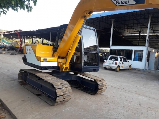 FROM JAPANรถขุดKOBELCO SK60-1(มาร์คทรี) คอนโทรลน้ำมัน /ปั๊มนิ้ว/แทรคเหล็ก/มีเก๋ง/มีเอกสารแจ้งจำหน่าย ปรับสภาพให้เรียบร้อย