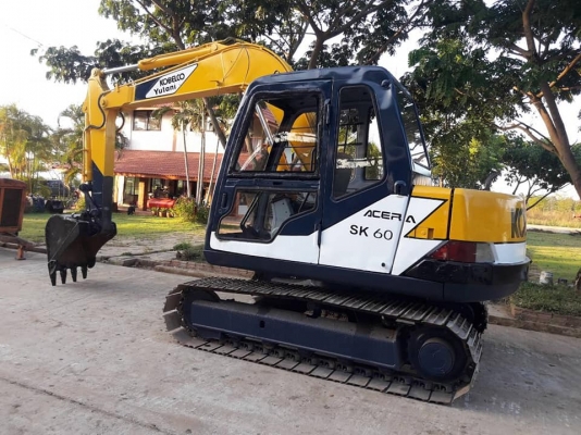 FROM JAPANรถขุดKOBELCO SK60-1(มาร์คทรี) คอนโทรลน้ำมัน /ปั๊มนิ้ว/แทรคเหล็ก/มีเก๋ง/มีเอกสารแจ้งจำหน่าย ปรับสภาพให้เรียบร้อย