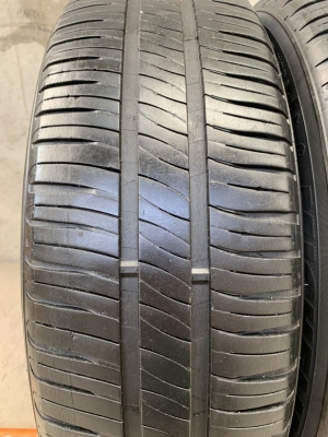 ล้อแม็ก Nissan Almera ขอบ 15 พร้อมยาง Michelin 185-65-15 ปี 15 แม็กเดิม ดอกยางหนาปึก ใส่กับ Almera หรือ March ได้เลย