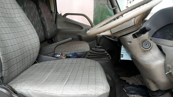 ขายรถฮีโน่กระเช้ายืดบูมได้5ปลอก